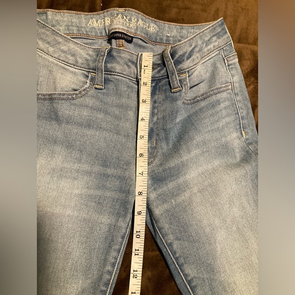 American Eagle, size 6 regular, light blue rinse, cute and comfy jeggings - Picture 8 of 8